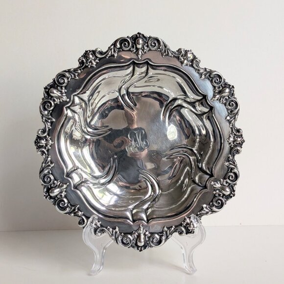 Meriden Britannia Company Sterling Silver Foliate Scrolls Art Nouveau Bowl 8.5" - Picture 2 of 12